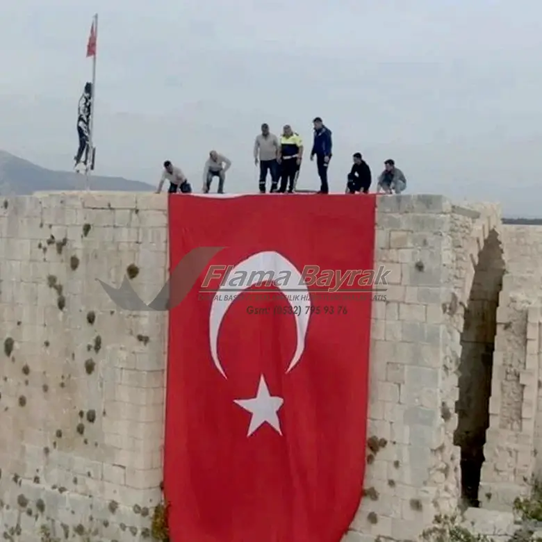 %name Türk bayrağı özellikleri nelerdir?