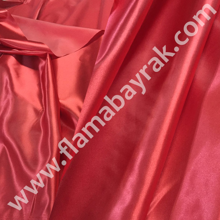 Kırmızı Saten Kumaş