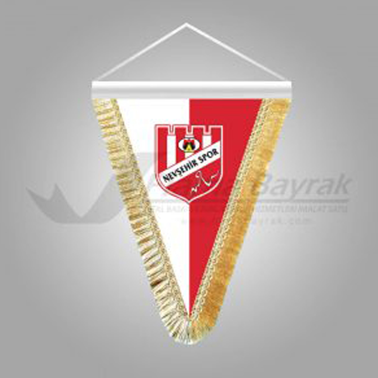 Nevsehirspor Üçgen Takdim Flaması