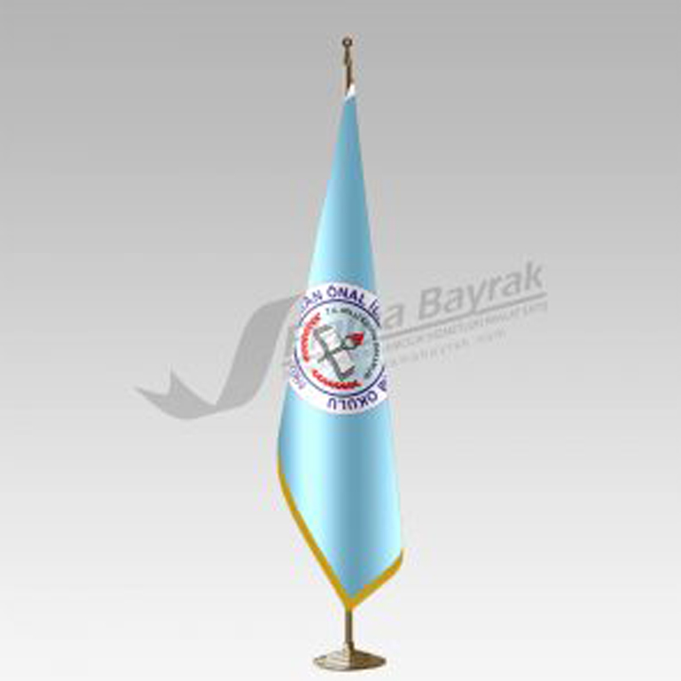 Osman Önal İlkokulu Makam Bayrağı
