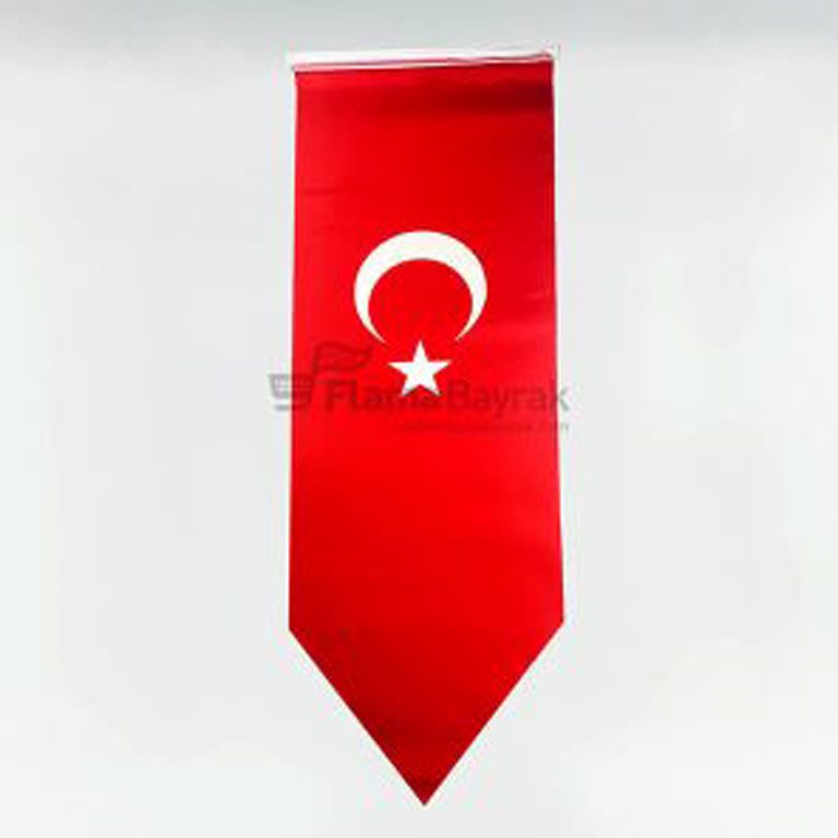 Sivri Uç Türk Bayrağı