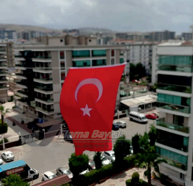 Türk bayrağı üreticileri