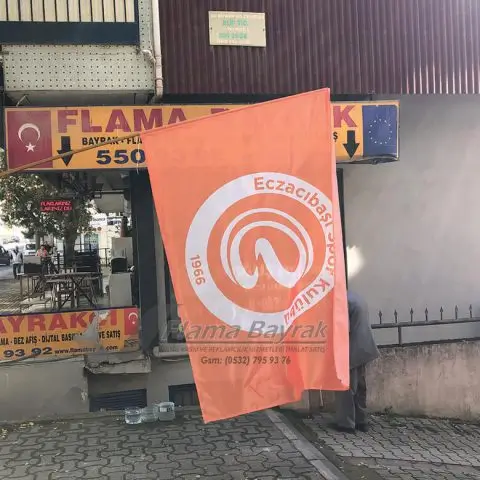 Sallama Bayrağı Eczacıbaşı