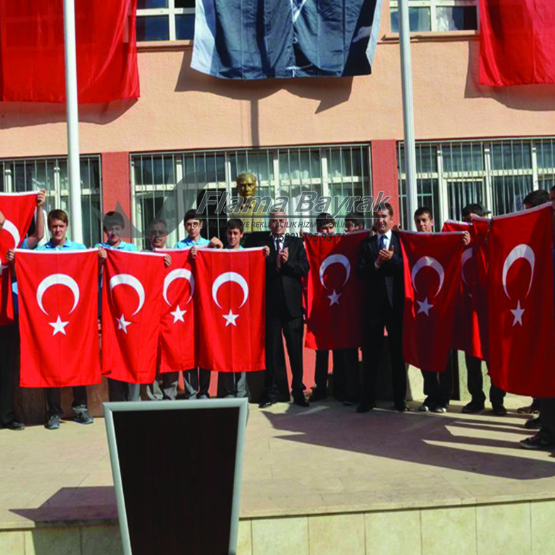Bayrak ve Promosyon Ürünleri 29 ekim okul kutlamsi turk bayragi Bayrak ve Promosyon Ürünleri