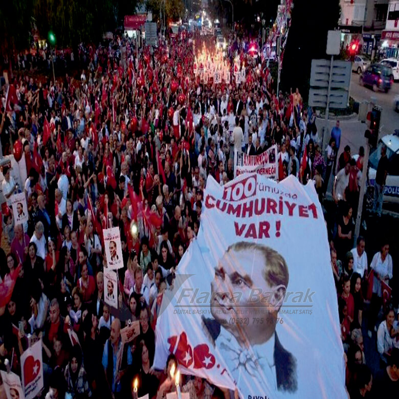 Kortej kutlamasi 100 yil  Kortej Bayrağı Üretimi