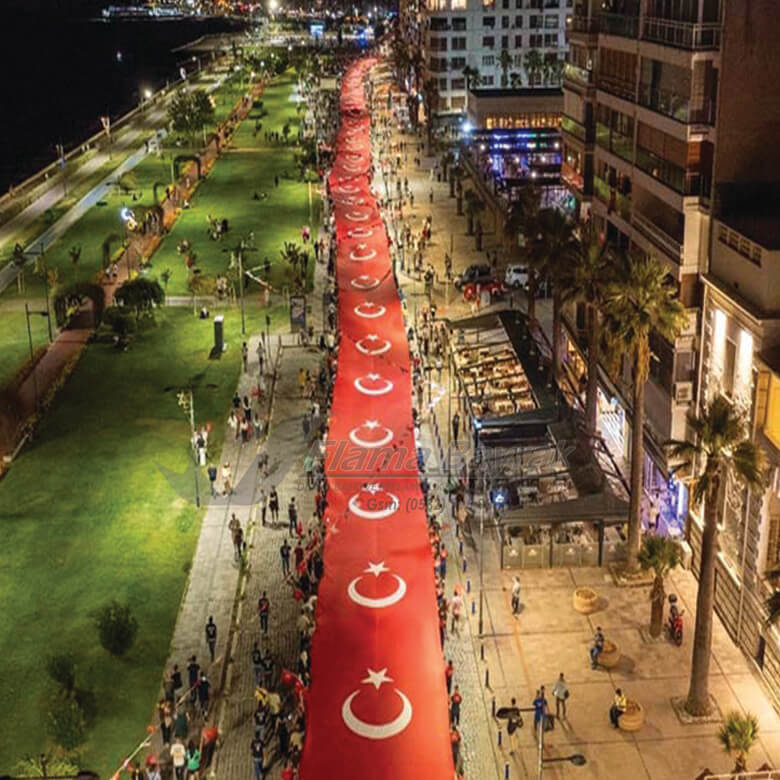 Kortej turk bayragi uretimi Kortej Bayrağı Üretimi