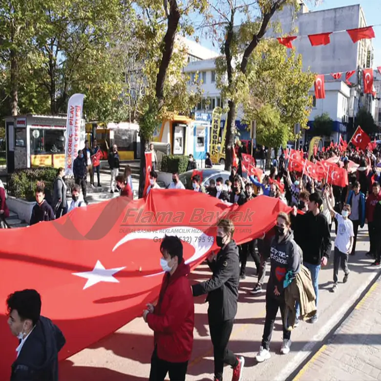 Türkiye’de Bayrak Kültürü %name Türkiye’de Bayrak Kültürü