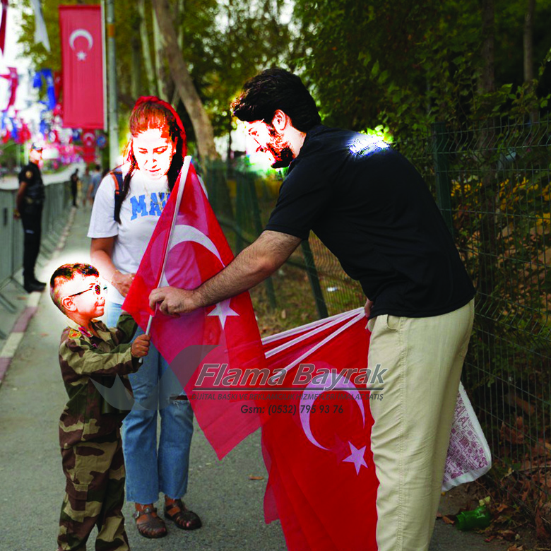 29 Ekim Cumhuriyet Bayramı sopali turk bayragi 29 ekim kutlamasi 29 Ekim Cumhuriyet Bayramı